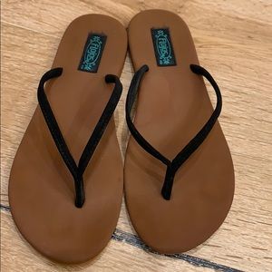 Flojos sandals
